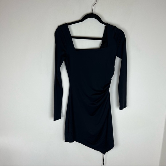 NWT Princess Polly Caprani Long Sleeve Mini Dress Black Size 4 - Picture 2 of 6